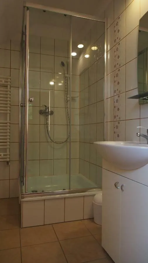 アパート Wyspiarze - Tiny House Wyspa Sobieszewska ポーランド